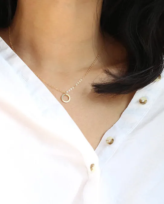 14k Thin Circle Necklace