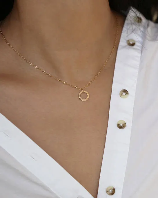 14k Thin Circle Necklace