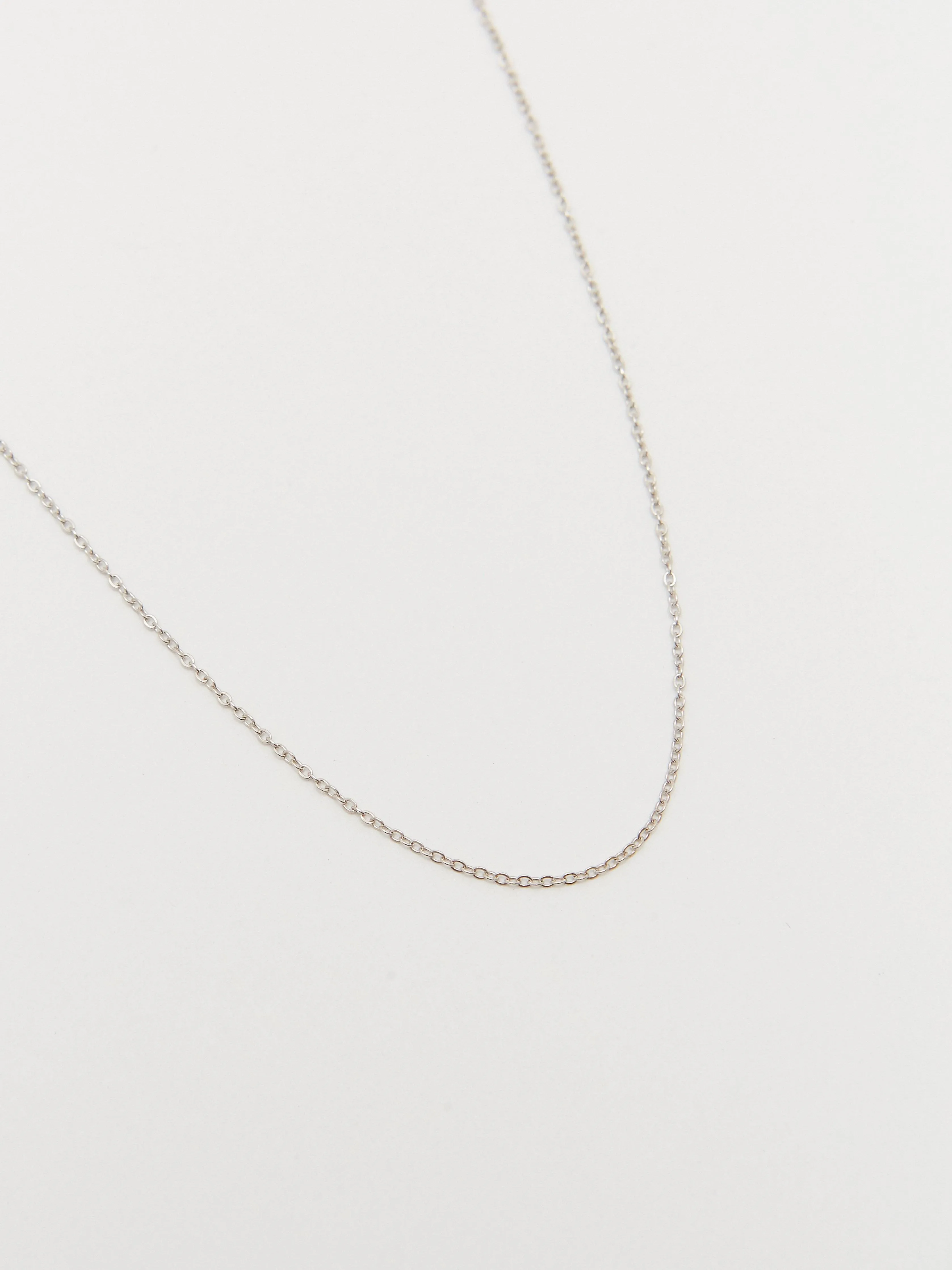 14K White Gold 18" Simple Necklace