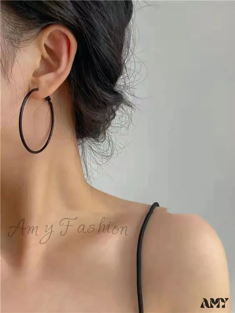 Amy Fashion - Minimalist Hoop Earrings