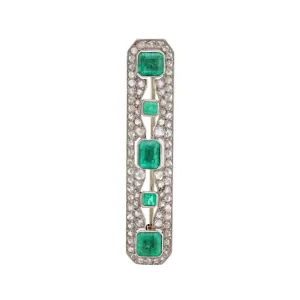 Art Deco French Emerald Diamond 18K White Gold Platinum Bar Brooch