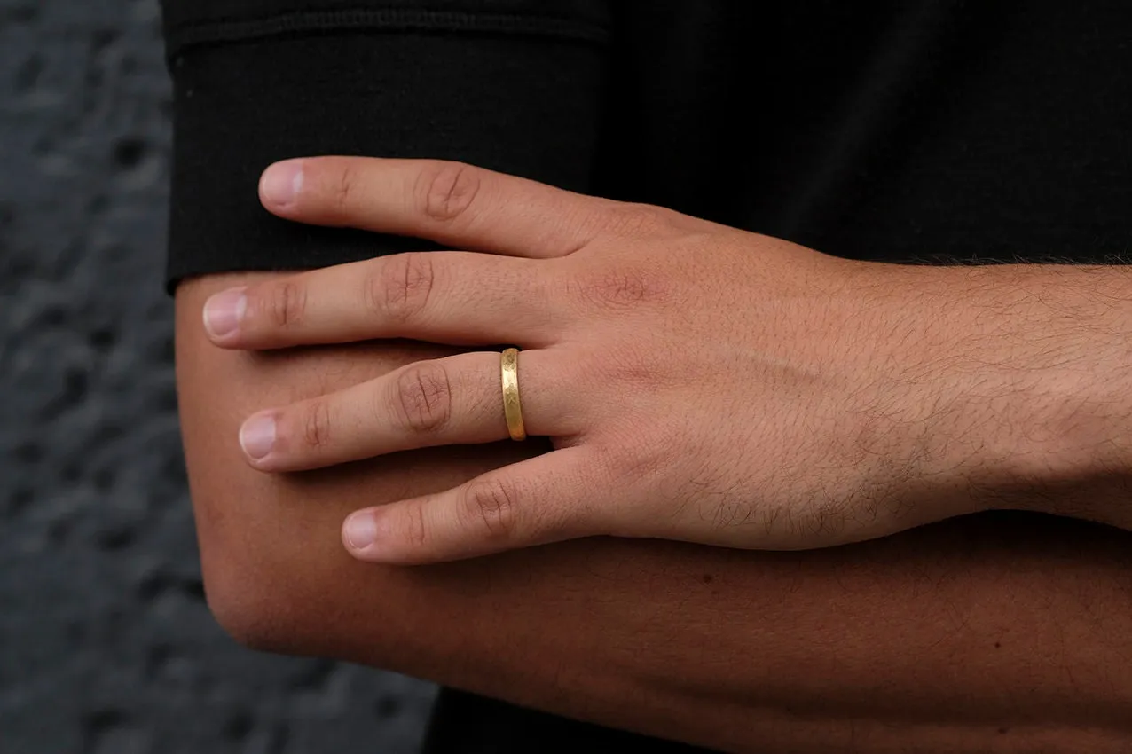 Classic White Gold Hammered Wedding Ring Set