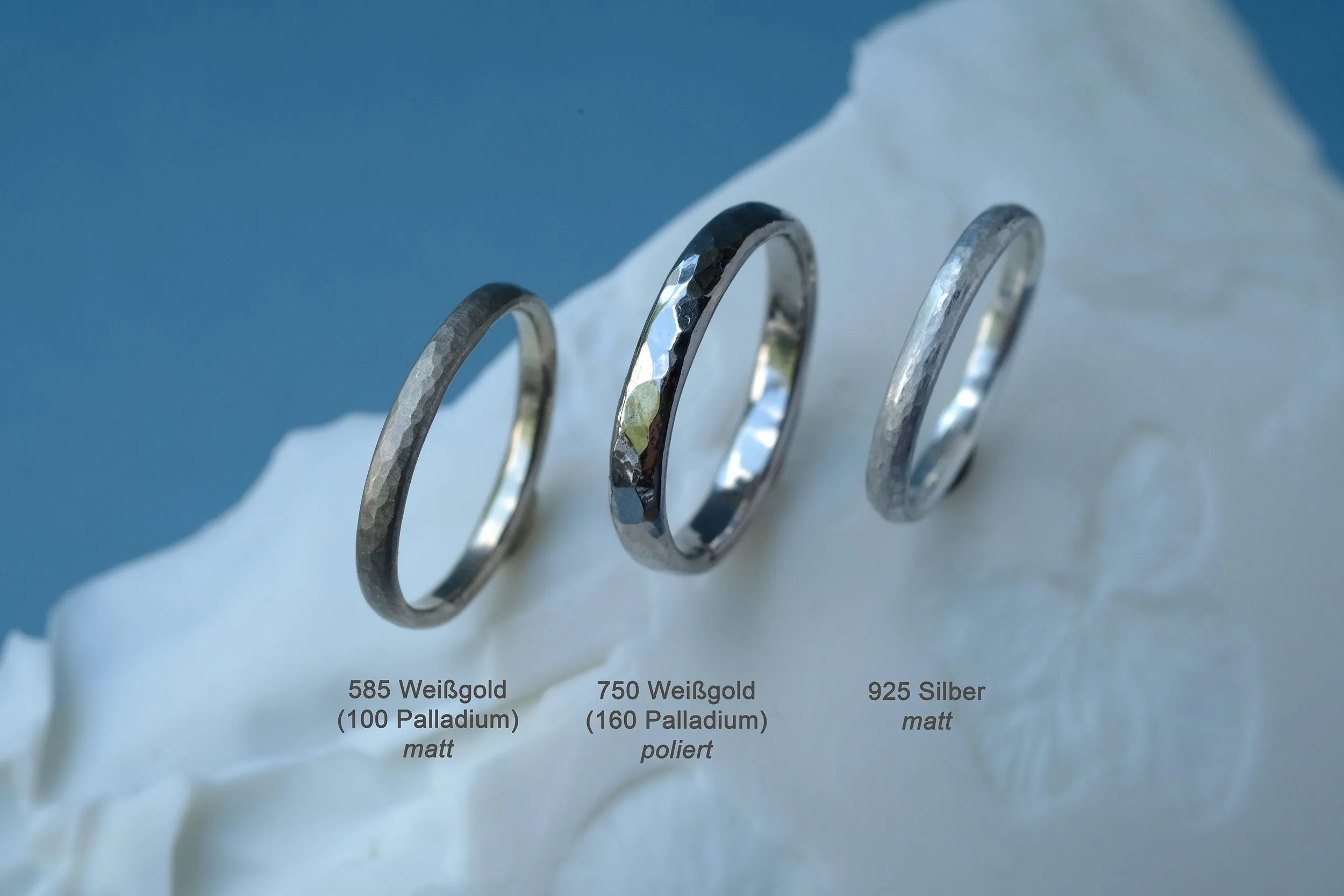 Classic White Gold Hammered Wedding Ring Set