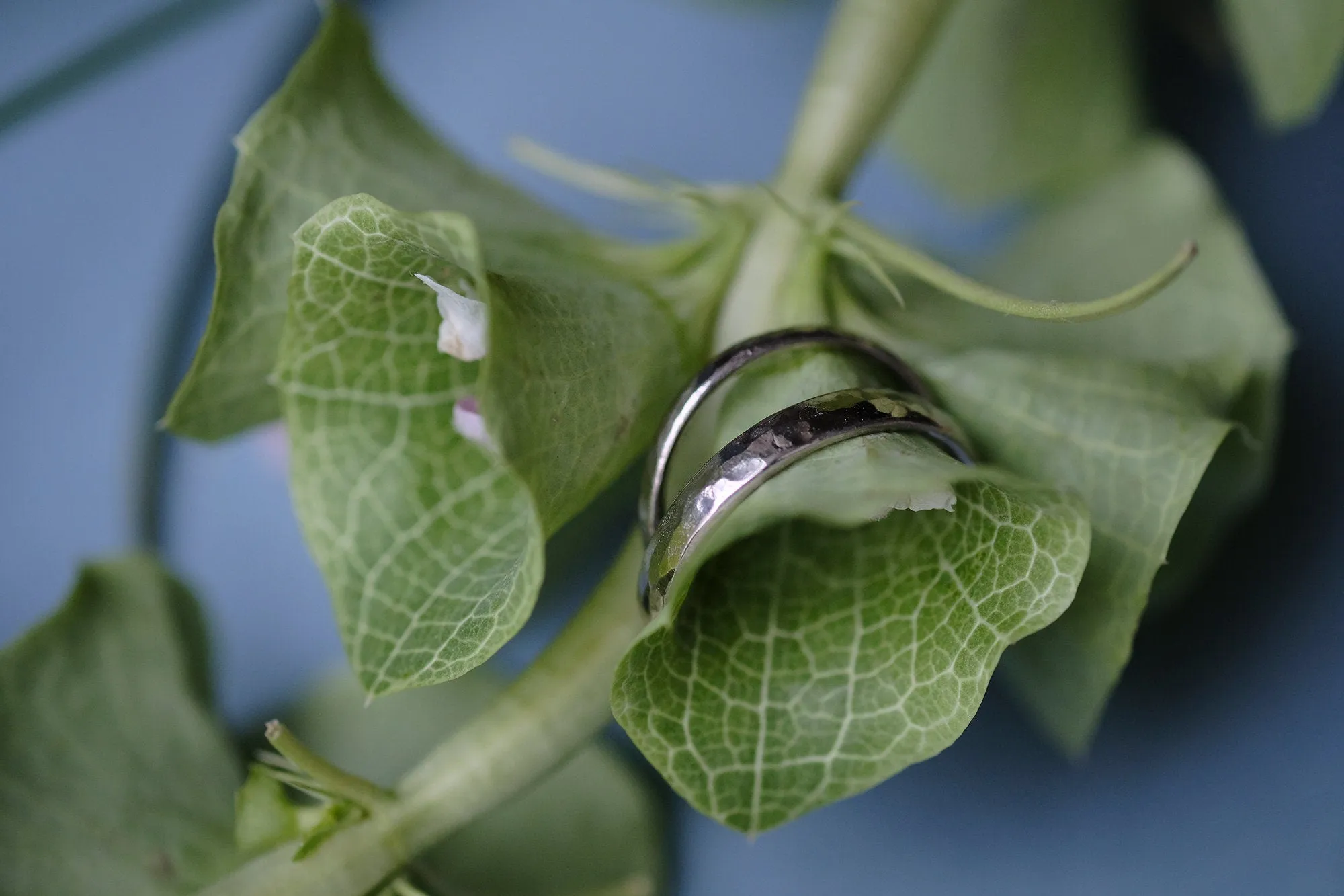 Classic White Gold Hammered Wedding Ring Set