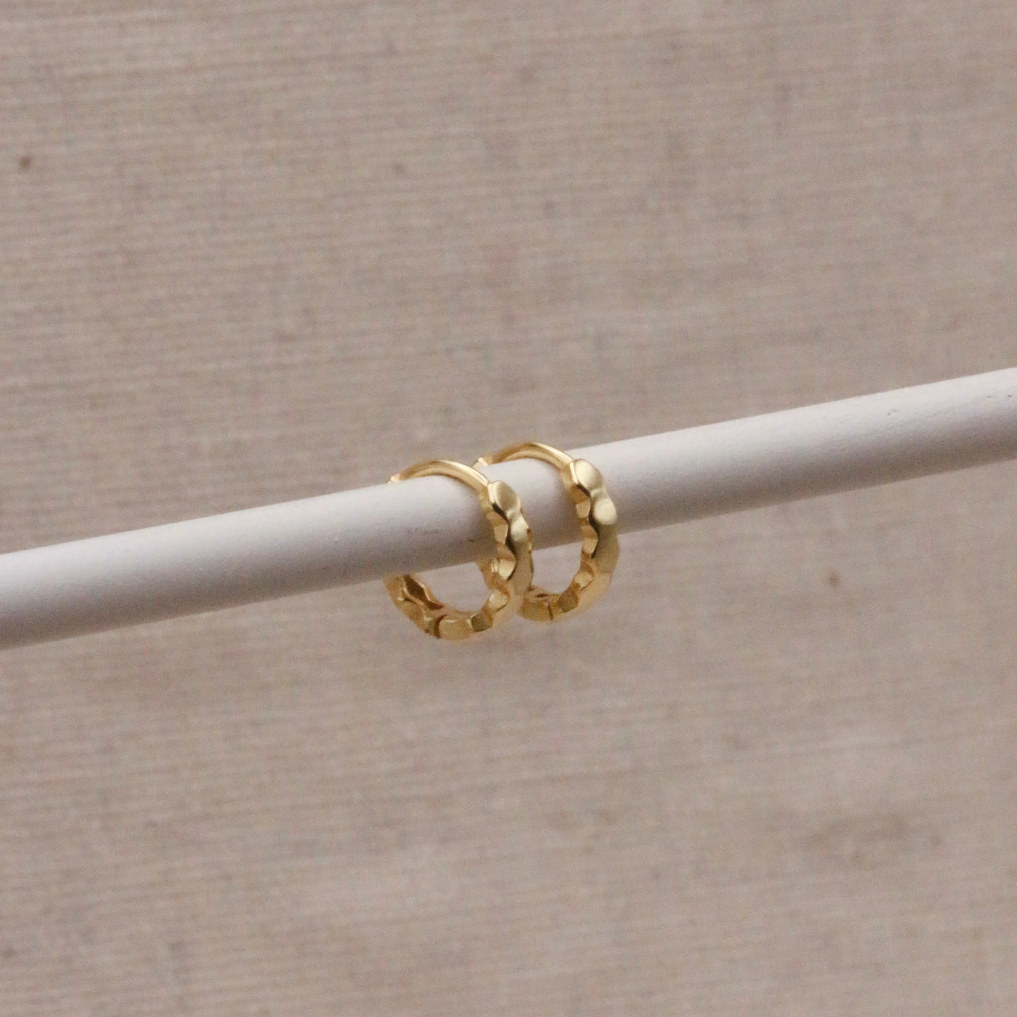 Gold Scallop Huggie Hoops