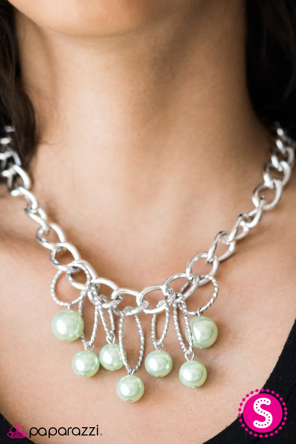 Open Door Jewelry - Classic Girl - Green Necklace - Paparazzi Accessories