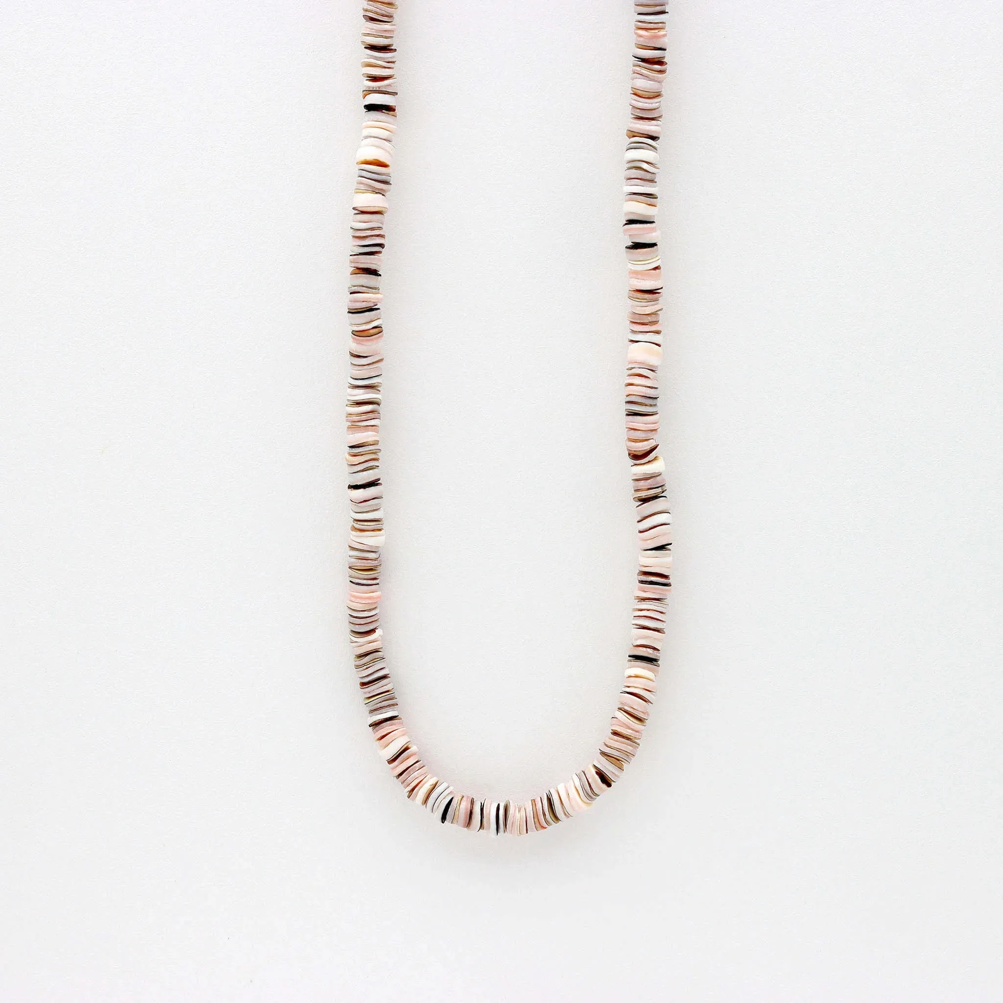 Pakui Natural Shell Necklace