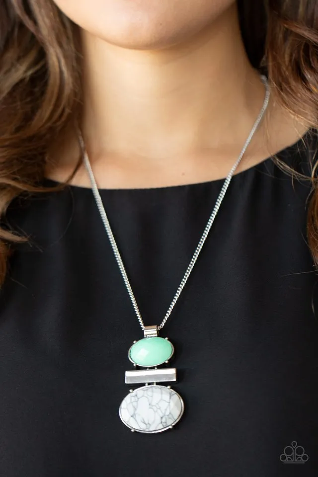 Paparazzi Necklace ~ Finding Balance - Green