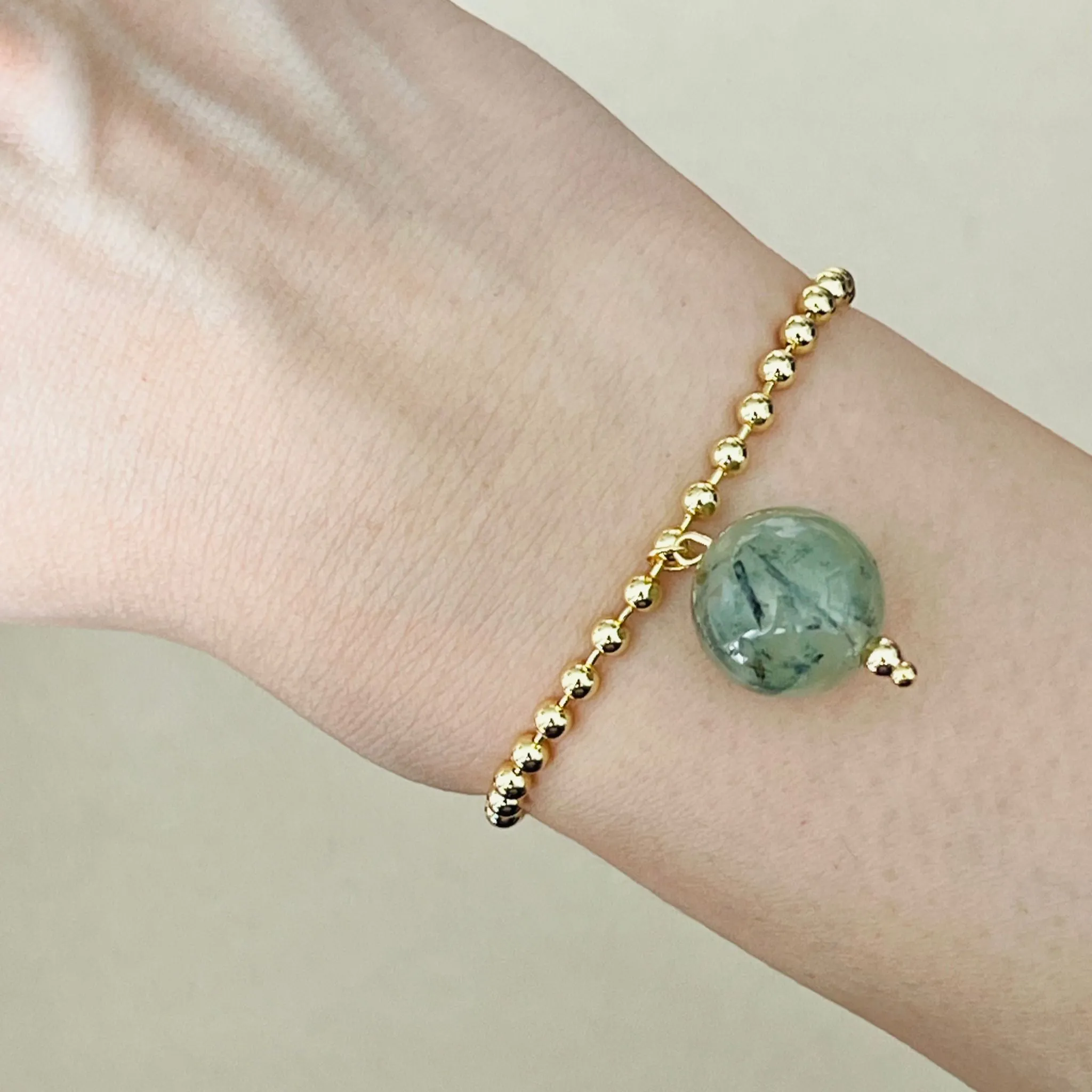 Prehnite La Forma Bracelet