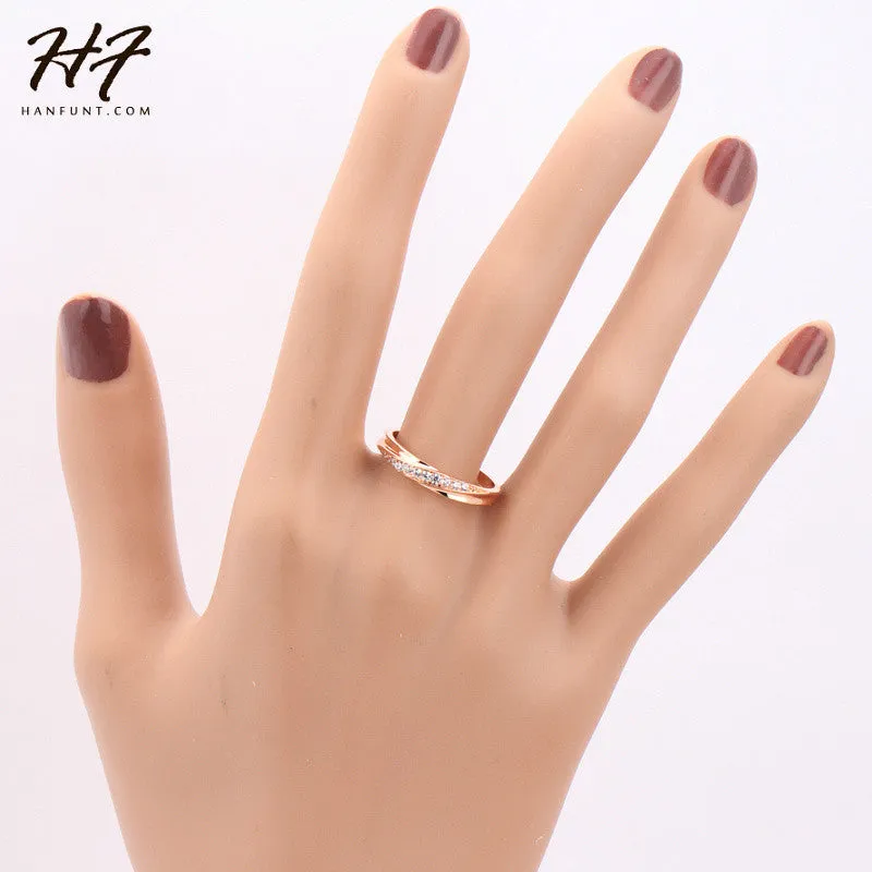 Simple CZ Diamond 18K Gold Plated Rhinestones Studded Wedding Ring For Women