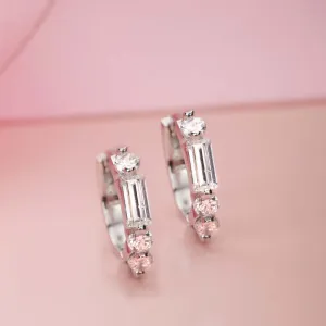 The Dramatic Daisy Huggie 925 Silver Earrings