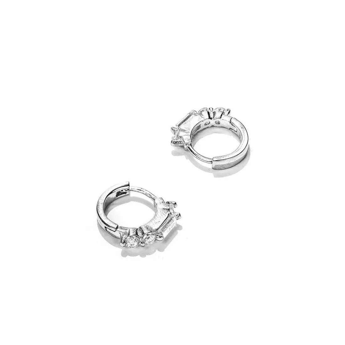 The Dramatic Daisy Huggie 925 Silver Earrings