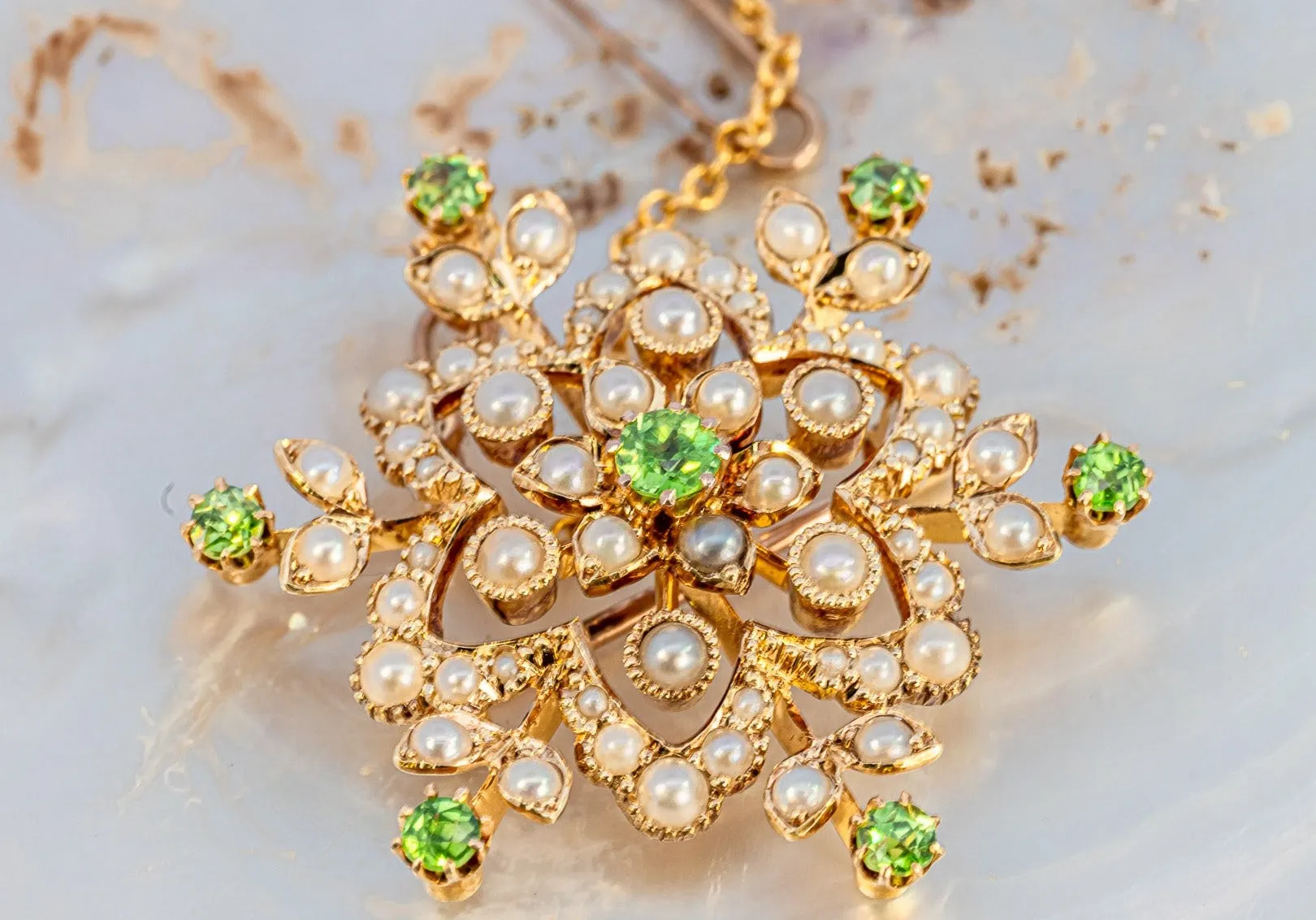 Valentine's Day Gem: 15ct Yellow Gold Brooch with Demantoid Garnet & Pearls