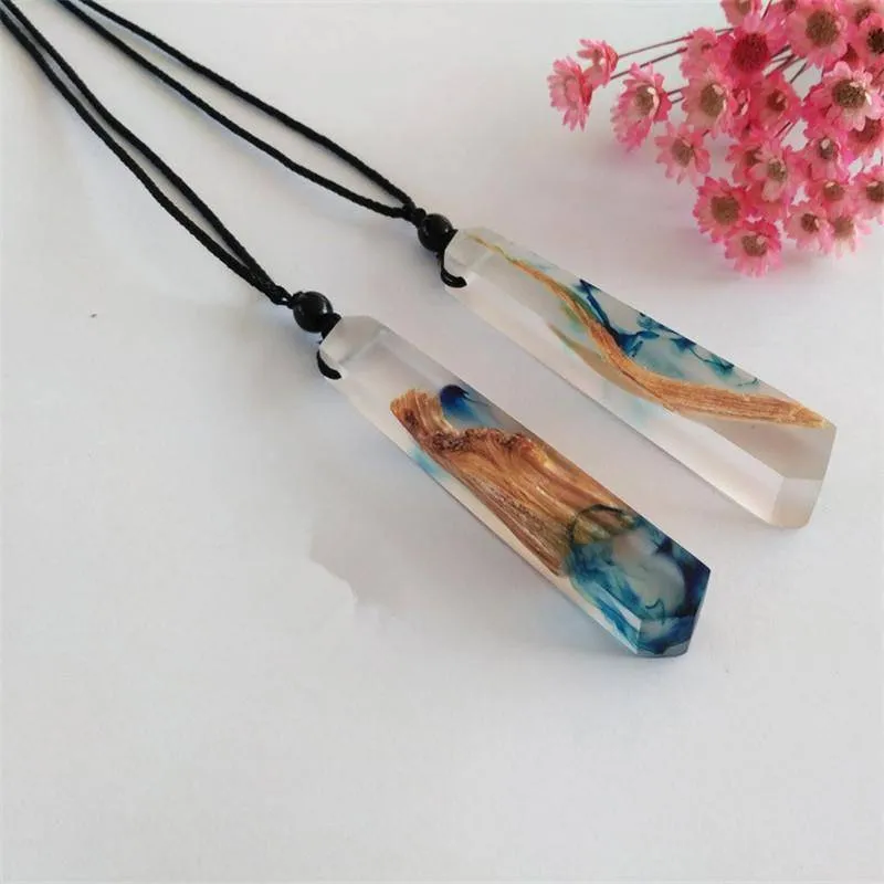 Vintage Handmade Ocean Resin Wooden Pendant Necklace