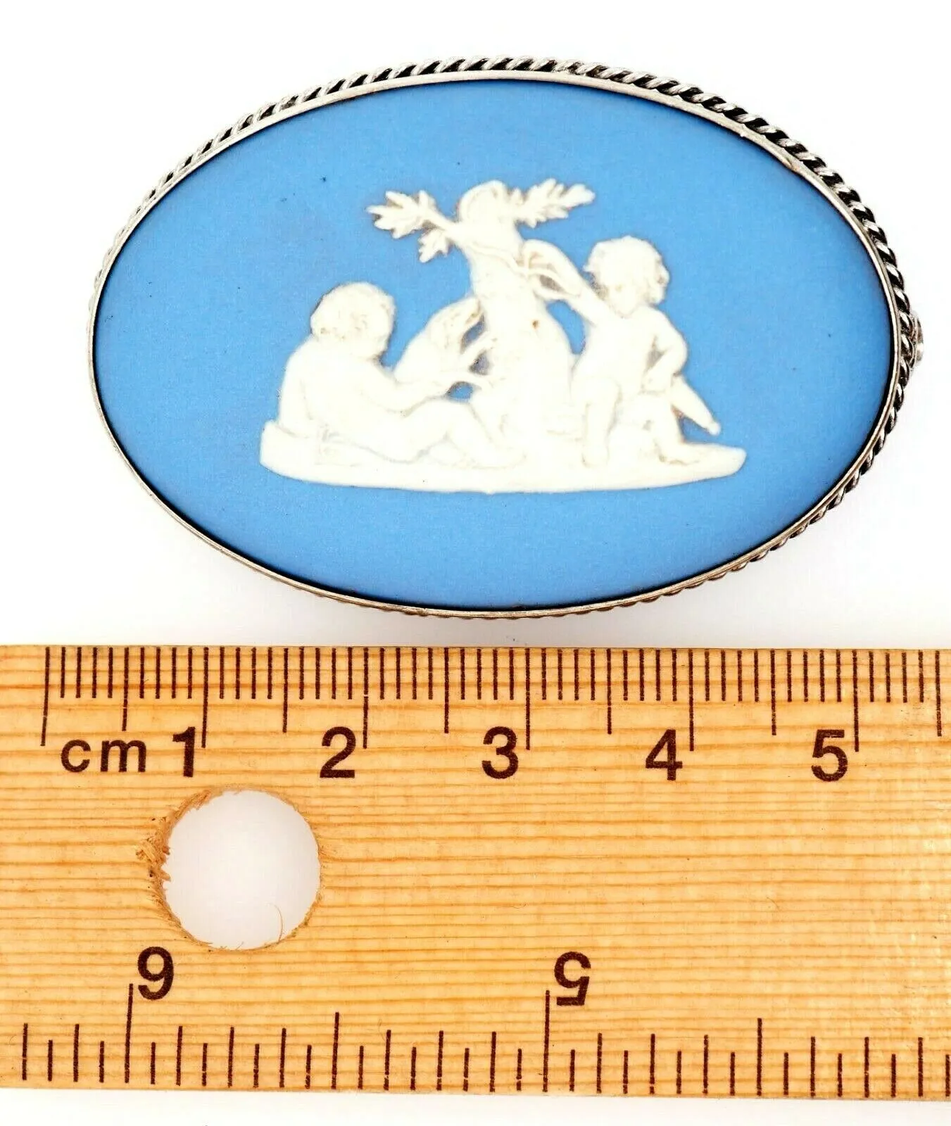 Wedgwood Sterling Silver Vintage Brooch - Made in England